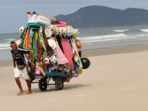 Curso Ambulante Legal em Guarujá: Qualificação e Sustentabilidade para o Comércio de Praia