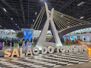 Guarujá marca presença no 9º Salão Nacional do Turismo e reforça potencial como destino estratégico no Brasil